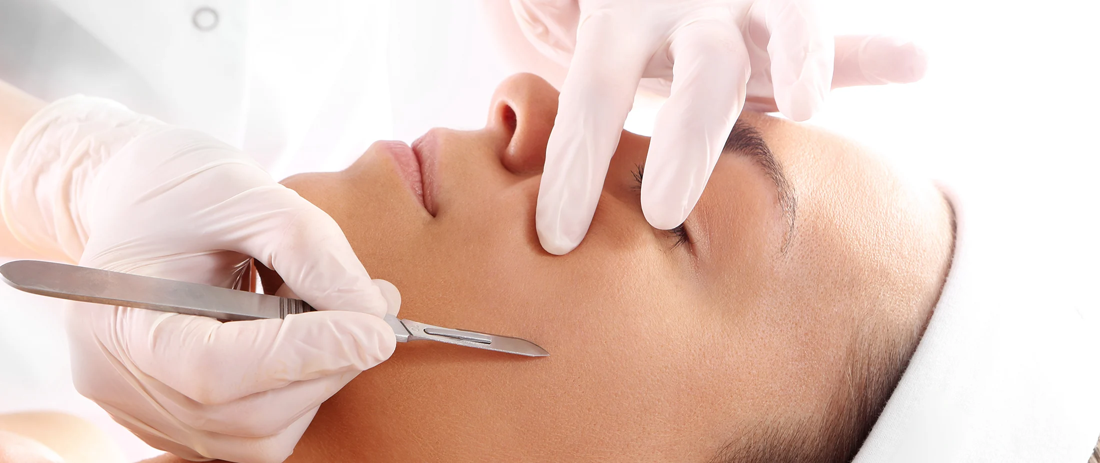 Luxury Spa Facial - Dermaplane