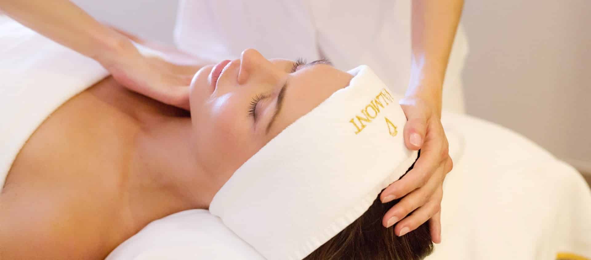 Luxury Spa Facial - Valmont
